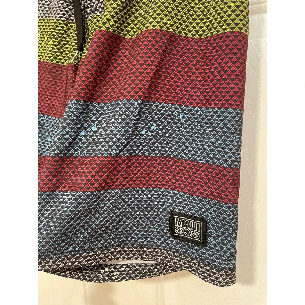 Maui and Sons‎ Board Shorts Swim Trunks Stretch Pixel Grey Blue Red Mens 34x10 L - Picture 10 of 12